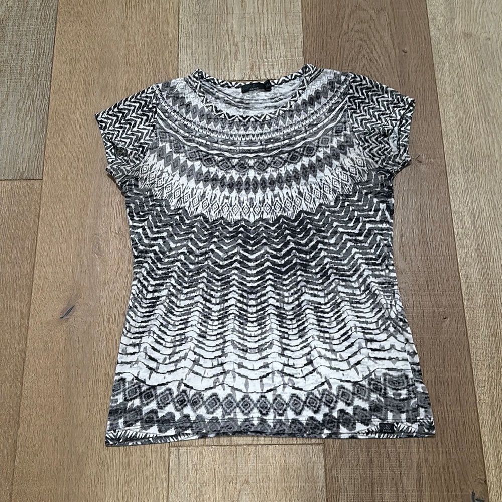 Prana Sol Tee